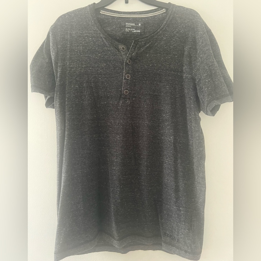 Mens Express Shirt - size L (great condition)